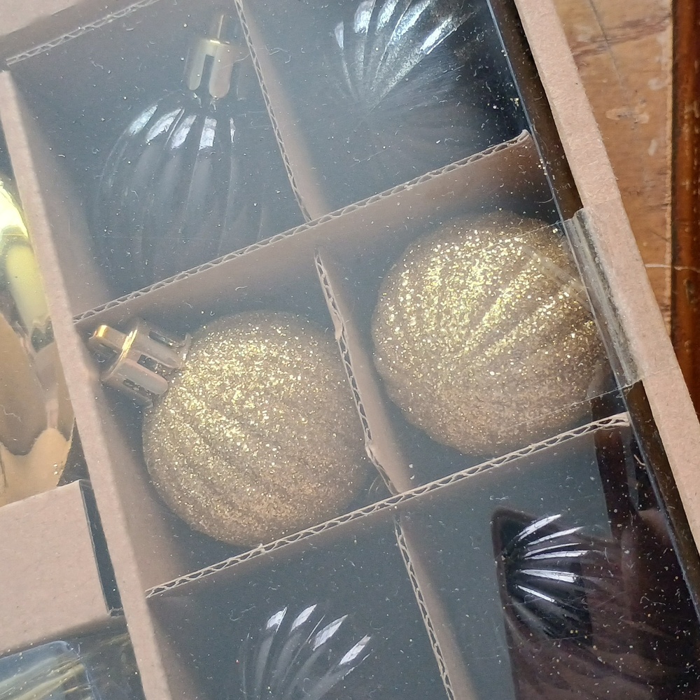 New in Box Wondershop Gold and Black Ornament Set Shatter Resistant